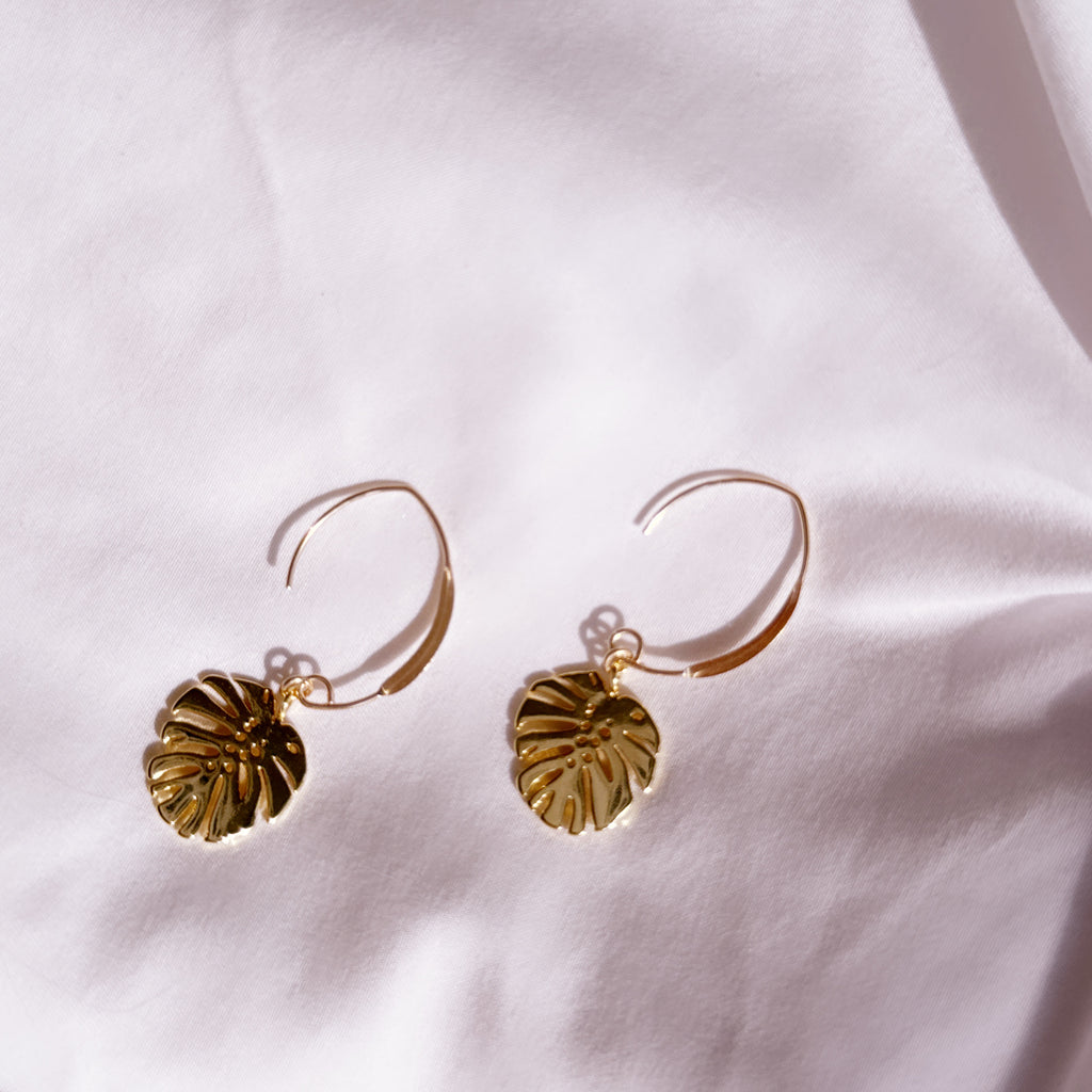Monstera Gold Filled Earrings – Tropical Hawaiian Jewelry