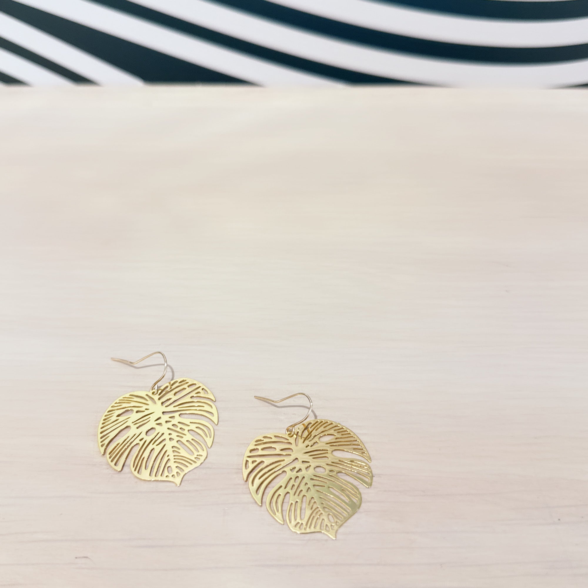 Monstera Leaf Earrings